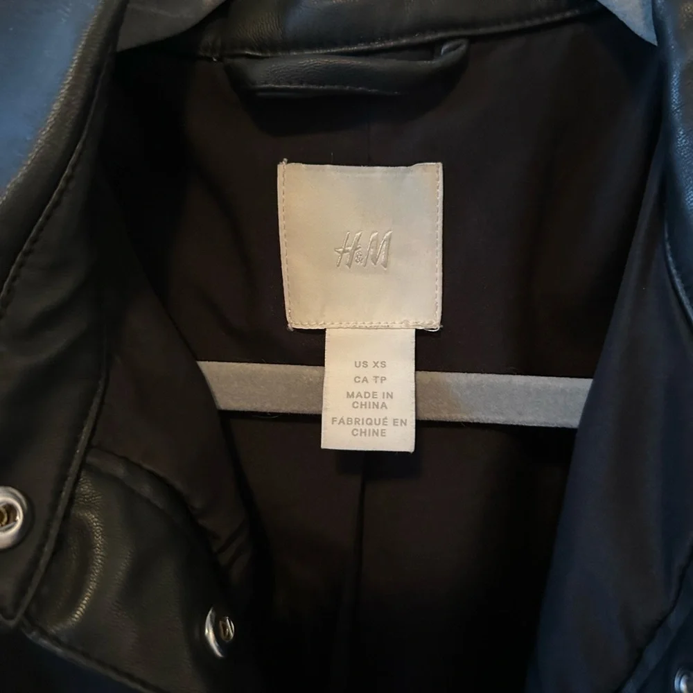 H&M Black Leather-Style Jacket - Picture 3 of 4